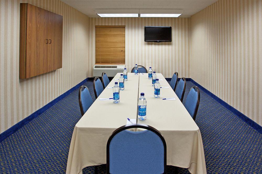 Candlewood Suites Pittsburgh-Cranberry By Ihg Cranberry Township Exteriör bild